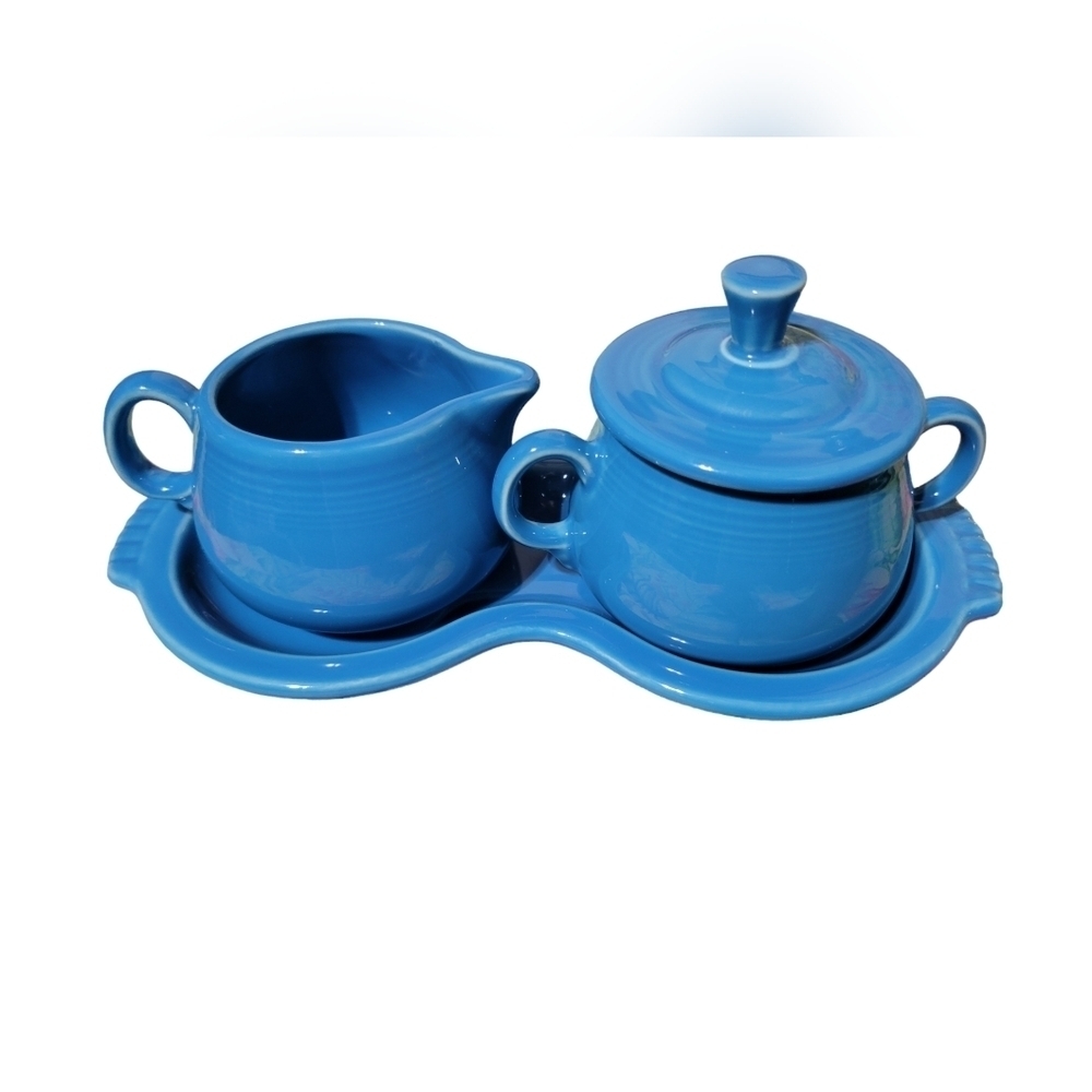 4-Piece Sugar Bowl and Creamer Set with Tray PEACOCK